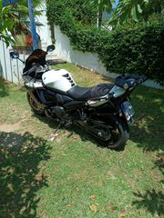 Suzuki GSX 650 2011 GSX650F-thumb-2