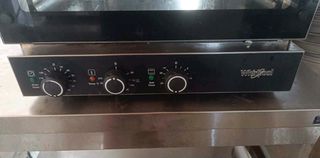 Επαγγελματικός φούρνος Whirlpool-thumb-2
