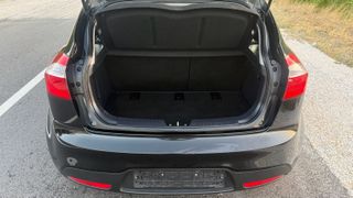Kia Rio 2015-thumb-8