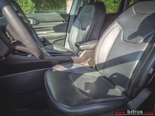 Jeep Compass 2022 1.3 PHEV T4 240 S 4XE ATX LIMITED-thumb-5
