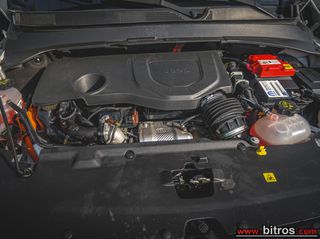 Jeep Compass 2022 1.3 PHEV T4 240 S 4XE ATX LIMITED-thumb-38