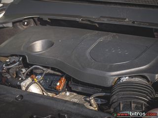 Jeep Compass 2022 1.3 PHEV T4 240 S 4XE ATX LIMITED-thumb-40
