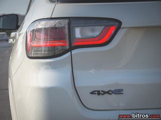 Jeep Compass 2022 1.3 PHEV T4 240 S 4XE ATX LIMITED-thumb-43
