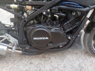 Honda VF 750 1990-thumb-9