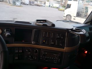 Volvo 2007-thumb-7