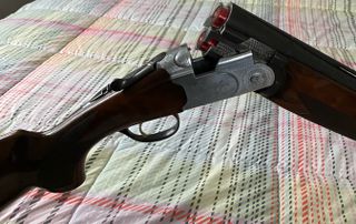 beretta super pose 687-thumb-4