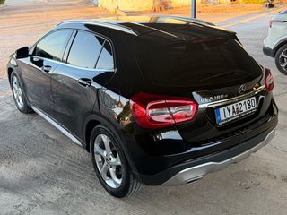Mercedes-Benz GLA 180 2018 DIESEL AUTO-thumb-4