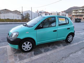 Toyota Yaris 1999-thumb-2