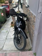 Modenas Kriss 2004-thumb-1