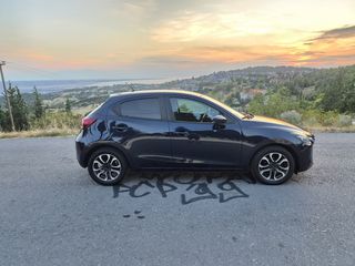 Mazda 2 2016 exceed-thumb-12
