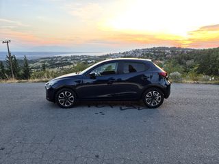 Mazda 2 2016 exceed-thumb-10