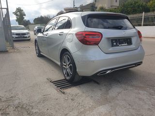 Mercedes-Benz A 180 2016 URBAN-thumb-7