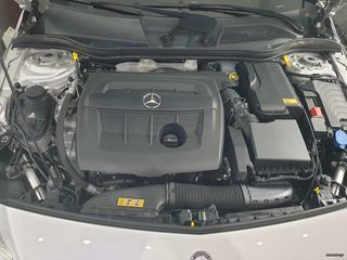Mercedes-Benz A 180 2016 URBAN-thumb-30