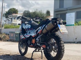 KTM 990 Adventure 2009-thumb-3