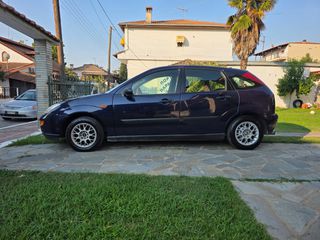 Ford Focus 2003-thumb-5