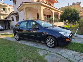 Ford Focus 2003-thumb-10