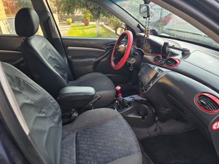 Ford Focus 2003-thumb-12