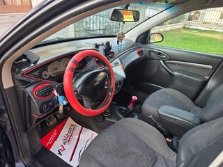 Ford Focus 2003-thumb-15