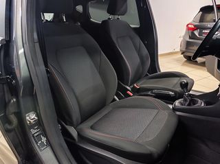 Ford Fiesta 2018 St line-thumb-10