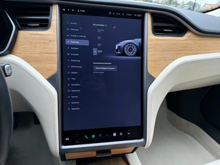 Tesla Model S 2019 S 100D-thumb-2