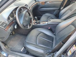 Mercedes-Benz E 220 2004 CDI-thumb-6