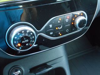 Renault Captur 2018 R-Link-Νavi Camera Full Led-6 Speed Key Less-thumb-32