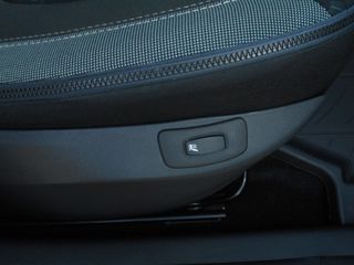 Renault Captur 2018 R-Link-Νavi Camera Full Led-6 Speed Key Less-thumb-25