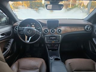 Mercedes-Benz GLA 180 2016 cdi-thumb-12