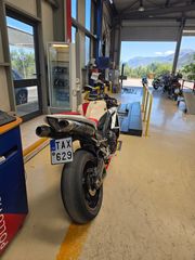 Yamaha YZF-R1 2007-thumb-4