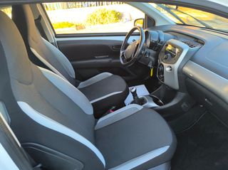 Toyota Aygo (X) 2016-thumb-38
