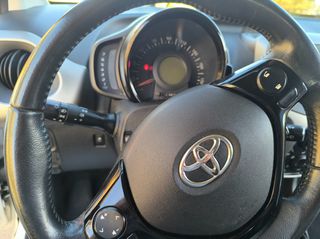 Toyota Aygo (X) 2016-thumb-31