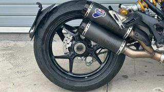Ducati Monster 1200S 2017-thumb-3