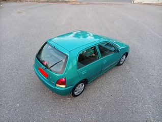 Toyota Starlet 1998