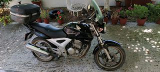 Honda CBF 250 2005-thumb-4