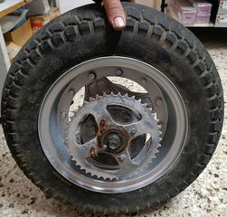 ΠΩΛΕΙΤΑΙ ΜΕΤΑΧΕΙΡΙΣΜΕΝΗ ΖΑΝΤΑ ΓΙΑ HONDA DAX