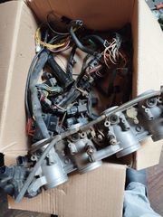 Suzuki GSX-R 600 2004-thumb-1