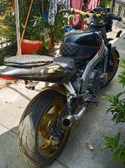 Honda CBR 400 1989-thumb-2