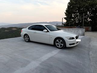 Bmw 320 2010-thumb-1
