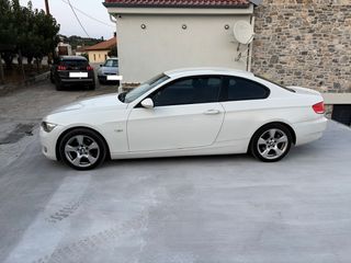 Bmw 320 2010-thumb-5