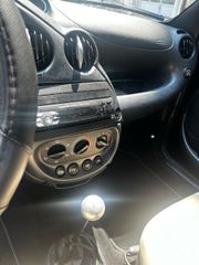 Ford Ka 2004 SPORT 1.6-thumb-7