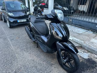 Piaggio Beverly 350 2012 BEVERLY 350 SPORT TOURING