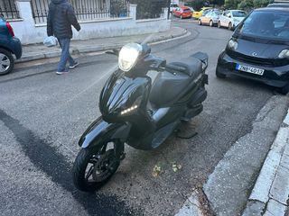 Piaggio Beverly 350 2012 BEVERLY 350 SPORT TOURING-thumb-3
