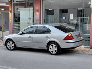 Ford Mondeo 2002 chia