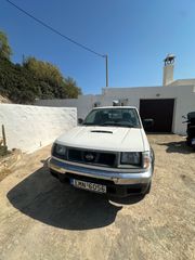 Nissan Navara 2000 NAVARA 4X4 TURBODIESEL