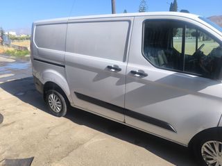 Ford Transit 2020-thumb-12