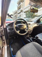 Ford Focus 2001 FOCUS 1.4-thumb-6