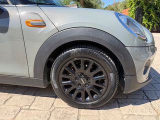 Mini Cooper 2016 D-thumb-3