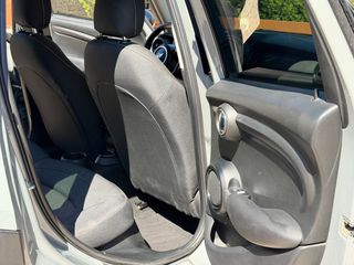 Mini Cooper 2016 D-thumb-16