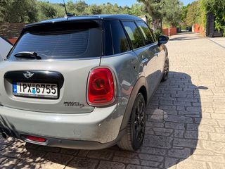 Mini Cooper 2016 D-thumb-26