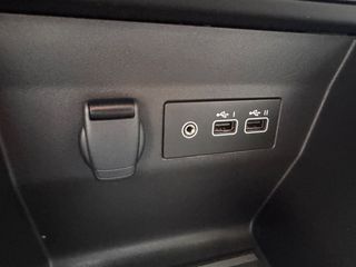 Renault Clio 2024 FACELIFT _ 1.5 BLUE DCI 100 HP 6Τ _ BUSINESS PLUS _ ΕΛΛΗΝΙΚΟ-thumb-17